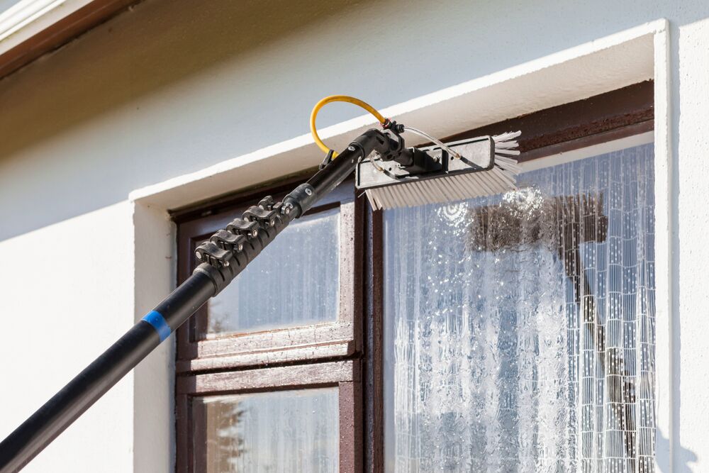 How to Clean Your Windows Like A Pro? - My Window Washing